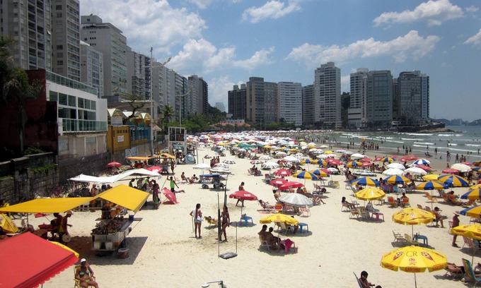 Jardim Vitoria Apartment | Elegant Fit Cove in Guaruja: 2-Bedroom Oasis Near Beach
