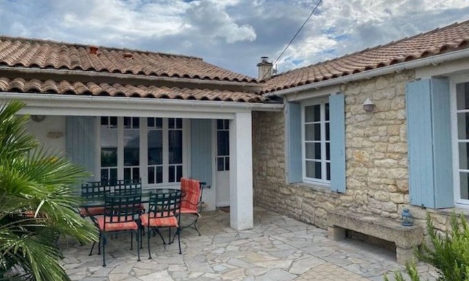 L'Echardiere House | Charming Stone Village House with Ocean View & Spa Amenities