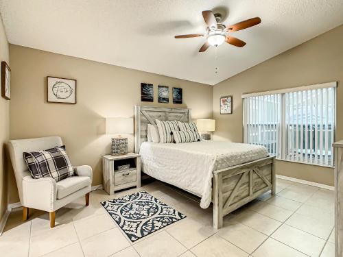 Lindfields House | Beautiful Getaway Home Minutes from Disney