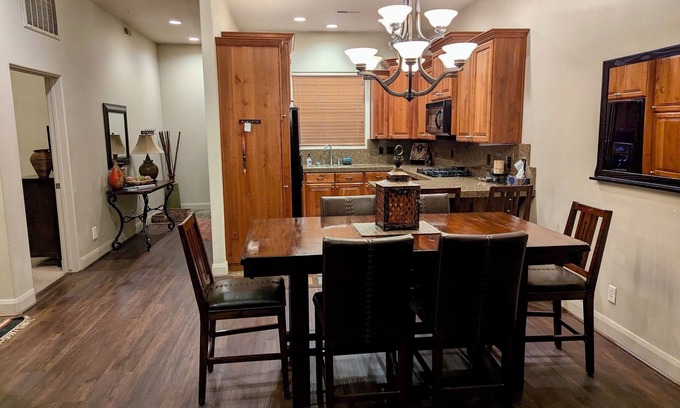 St. George Condo | Inviting Ground Floor Condo with Pool in St. George, Utah