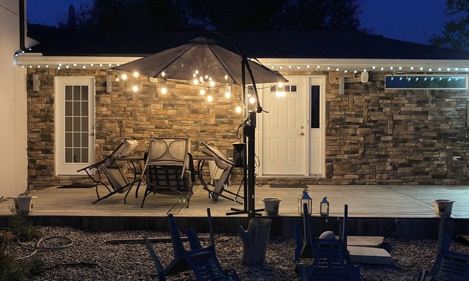 Saskatchewan House | Idyllic Guest House in Qu'appelle Valley, Near the Town