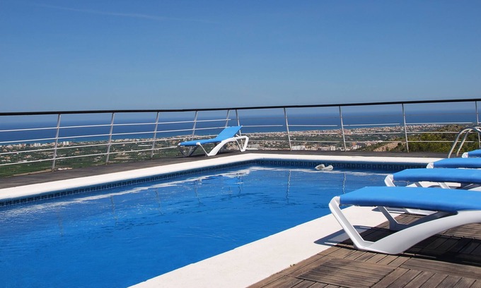 La Font d'en Carros Villa | Beautiful house with spectacular views, private pool and free wi fi