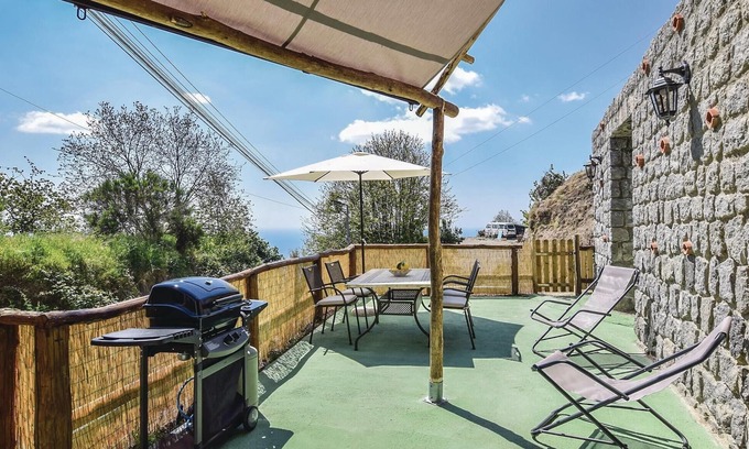 Barano d'Ischia House | Cozy 1 Bedroom Retreat in Barano d'Ischia with Spa