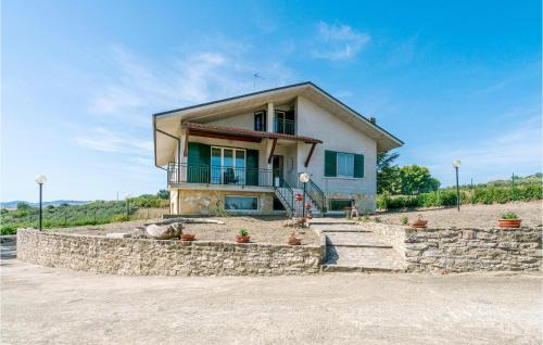 Montenero di Bisaccia House | Inviting Home in Montenero Di Bisaccia - Pet and Family Friendly