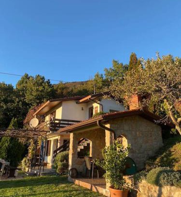 Nova Gorica House | Idyllic Oceanfront Cottage DaMa - Guest Rated 9.8/10