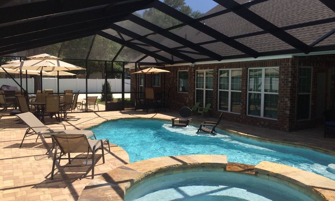 Foley House | Stylish Retreat with Private Pool & Spa Near the Beach