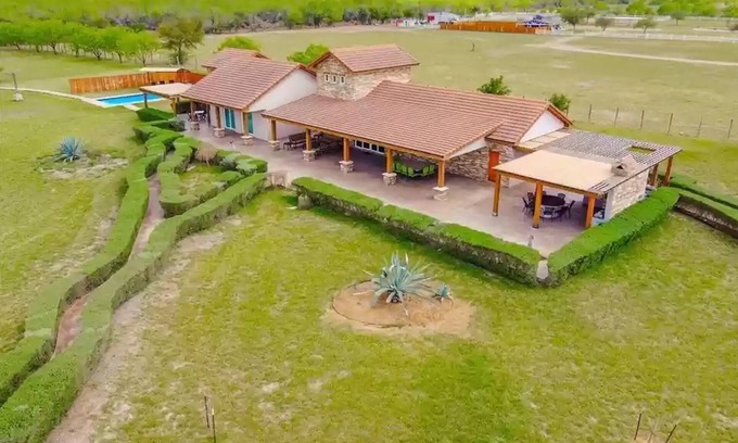 Hargill Other | Inviting Retreat on 8-Acre Ranch with Pool & Spa
