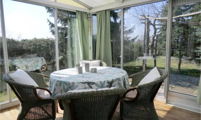 Bautzen House | Cozy 3-Bedroom Home in Bautzen-Burk with WiFi