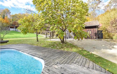 Cornuda House | Relaxing Retreat in Cornuda with Sauna and Pool Access