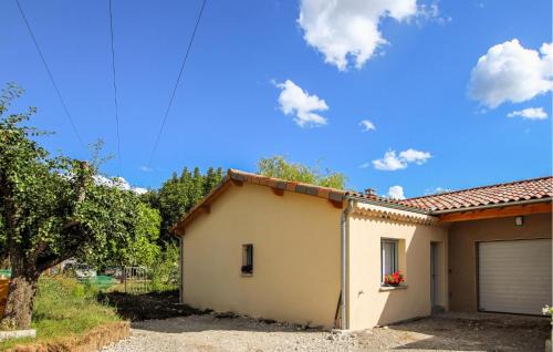 Die House | Beautiful Home In Die With House A Mountain View