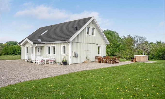 Sonder Stenderup House | 4-Star Family-Friendly Retreat in Snder Stenderup