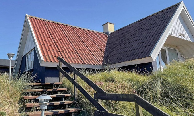 Rindby Strand House | Inviting 3 Bedroom Retreat with Ocean Views in Fanø