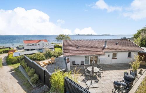 Grasten House | Idyllic Home in Grsten with Scenic Sea Views