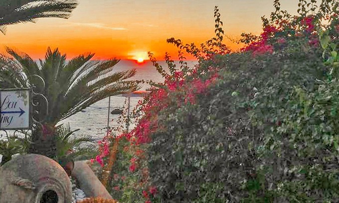 Forio House | Experience an Unforgettable Island Getaway with Ocean Views