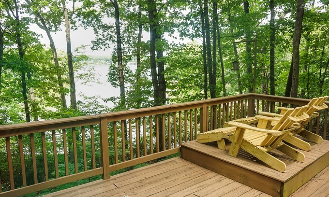 Mineral House | Inviting Home at Lake Anna with Pool & Scenic Views
