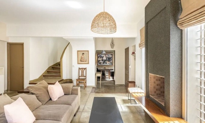 Palermo House | Inviting Home in Las Cañitas: Pet & Child Friendly Stay