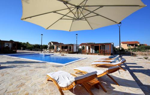 Murter House | Pet-Friendly 2 Bedroom Home with Pool in Murter, Rated 10/10