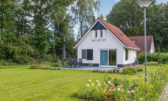 Noordwolde House | Family-Friendly Getaway with Pool and Lake View in Noordwolde