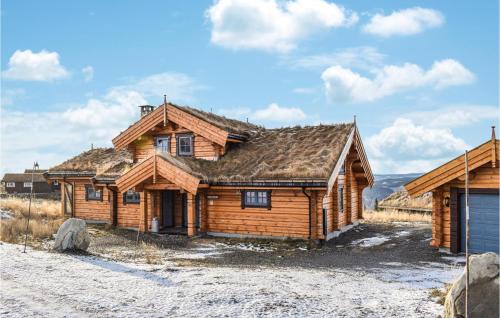 yer House | Scenic Mountain View Home with Family and Pet-Friendly Amenities