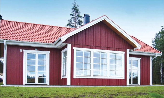 Ryd House | Delightful Retreat in Ryd with Kitchen & Family-Friendly Features
