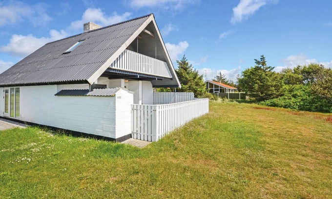 Vorupør House | Relax in a 3 Bedroom Oceanfront Retreat in Thisted