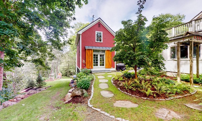 Camden House | Charming Home with Private Hot Tub & Firepit in Town