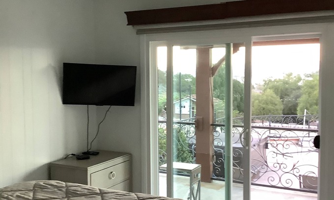 Lakeland Village House | Scenic Lake View Home with Family-Friendly Amenities