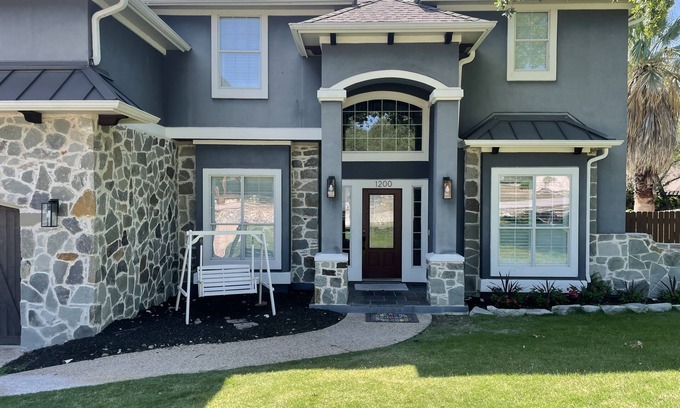 Lower Basin Lake Travis House | Inviting Lake Austin Retreat with Pool and Family-Friendly Amenities