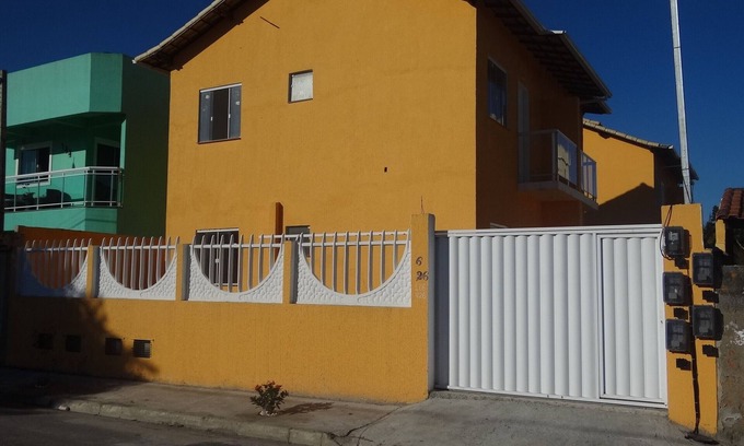 Rio das Ostras House | Charming Duplex with Ocean View in River of Oysters