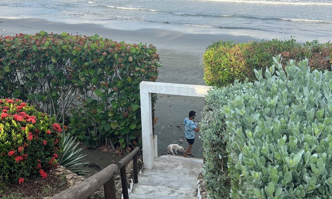 Punta Canoas Villa | Seaside Haven with Oceanfront Views and Private Pool