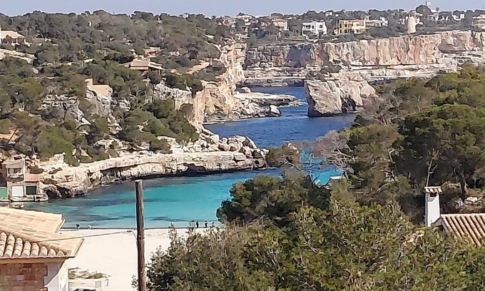 Cala Llombards House | Cozy Coastal Retreat with Pool & Ocean View, Near Beach