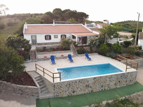 Monte dos Cairos Apartment | Inviting House in Costa Vicentina with Pool & Family Amenities