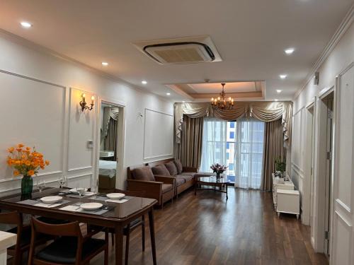Bac Tu Liem Apartment | Family-Friendly Stay in Goldmark City: 3 Rooms Await