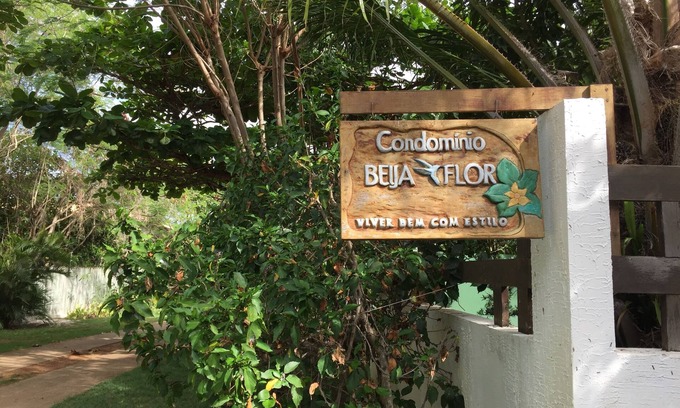 Itacimirim House | Ideal Retreat in Itacimirim with Pool and Kitchen Access