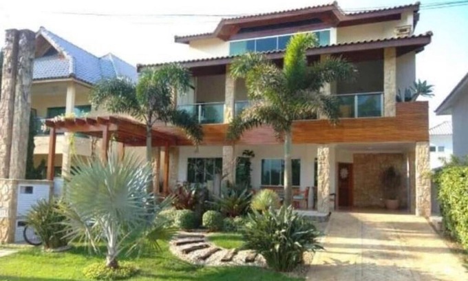 Parque Oasis House | Idyllic Oceanfront House in Peruibe with Pool & Spa