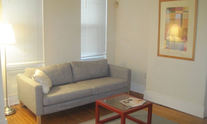 Parkway Museum District House | Prime Location House in Center City Philadelphia - Guest Rated 9.4