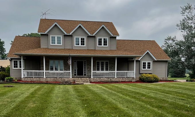 Palmyra House | Premier Fly-In/Fly-Out House with Pool & Ocean Views