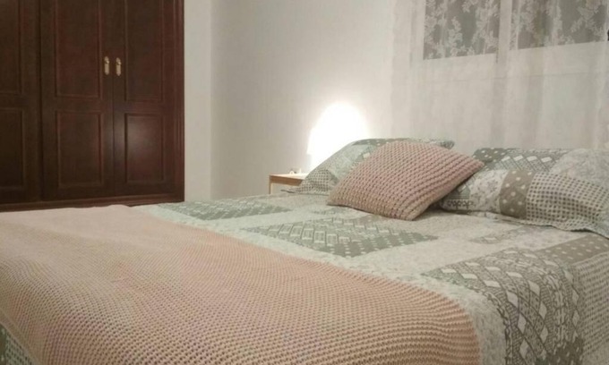 Humilladero House | Charming House Sierrecilla: Pet-Friendly & Family Approved