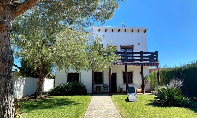 Zahora House | Family-Friendly Retreat with Garden, Steps from the Beach
