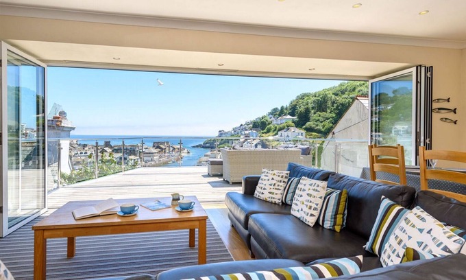 West Looe House | Scenic Home with Breathtaking Ocean Views and Pool