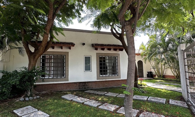 Morelos House | Cozy Retreat in Cuernavaca’s Ideal Weather with Great Amenities