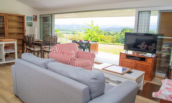 Ribamontan al Monte Villa | Scenic Retreat with Breathtaking Vistas and Spa Amenities