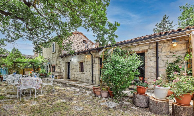 San Giuliano del Sannio House | Beautiful cottage and fantastic view of the countryside.