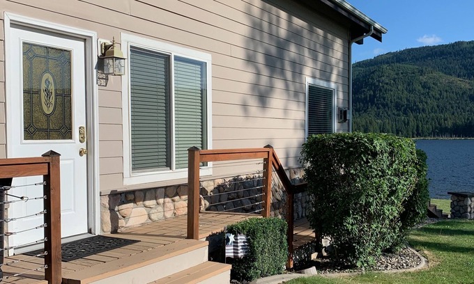 Rathdrum House | Scenic Lake Front Property with Ocean and Lake Views