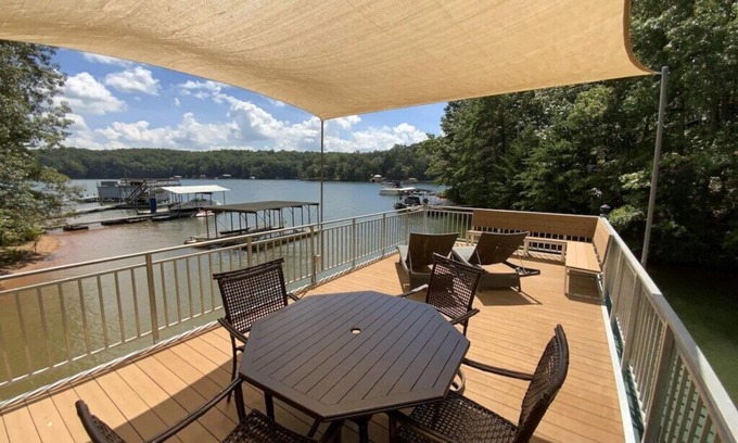 Gainesville House | Idyllic Lake Lanier Retreat with Dock, Paddle Boards & Spa