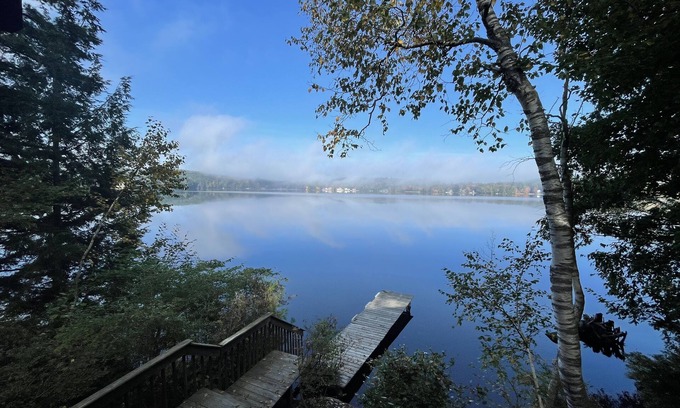 Ashburnham House | Idyllic Lakefront Retreat with Spa and Hot Tub Amenities