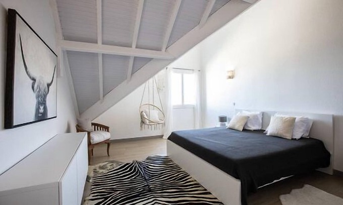 Bellevue Apartment | Perfect Apartment on La Place du Village - Guest Rated 10/10