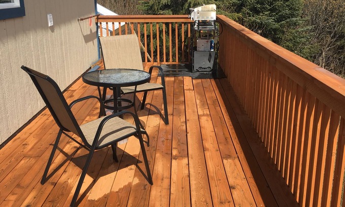 Anchor Point House | Cozy One Bedroom Cabin Near Premier Halibut Fishing Spot