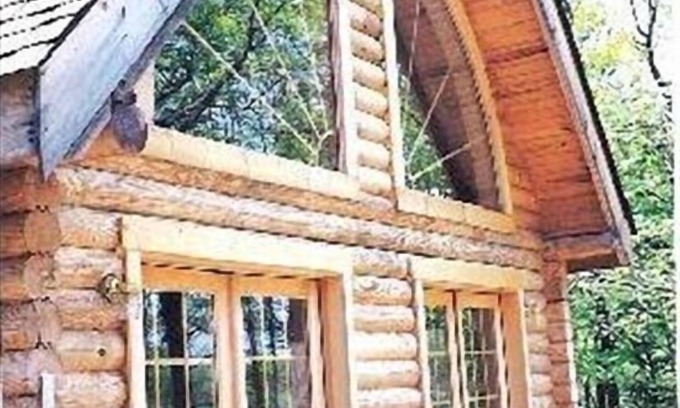 Stanley Ski Chalet | Serene Log Chalet with Hot Tub and Scenic Wooded Privacy