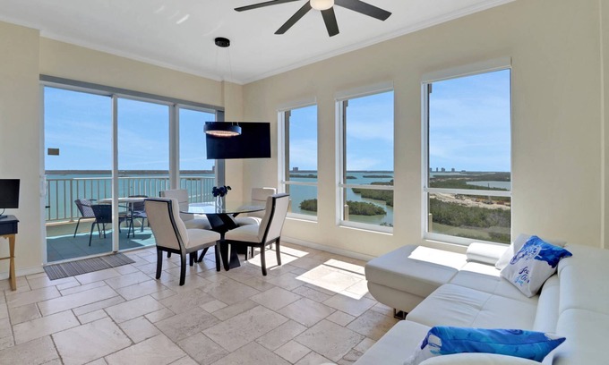 Fort Myers Beach Condo | Experience Lovers Key Resort Penthouse with Ocean View & Spa